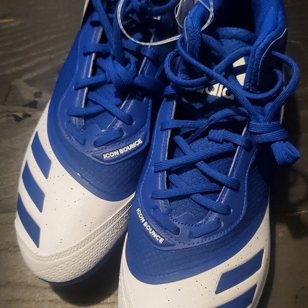 Addidas icon v bounce size mens 11½